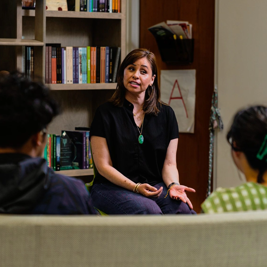MENTOR WITH TWO STUDENTS